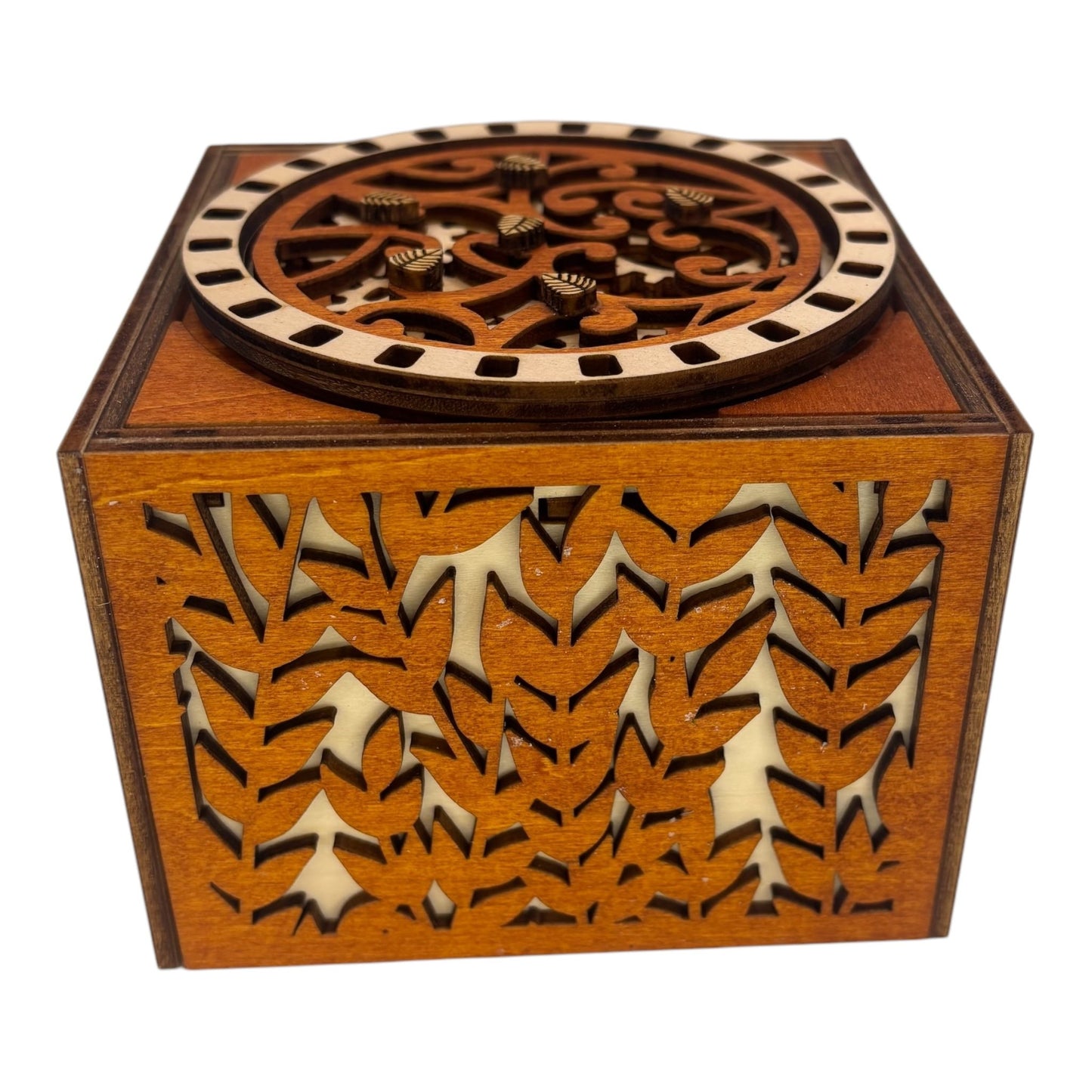 Boite en bois avec engrenage et mécanisme sans casse tête , decoration intérieur pour bijoux secrets, trésors de fabrication francaise et artisanale en decoupe et gravure laser