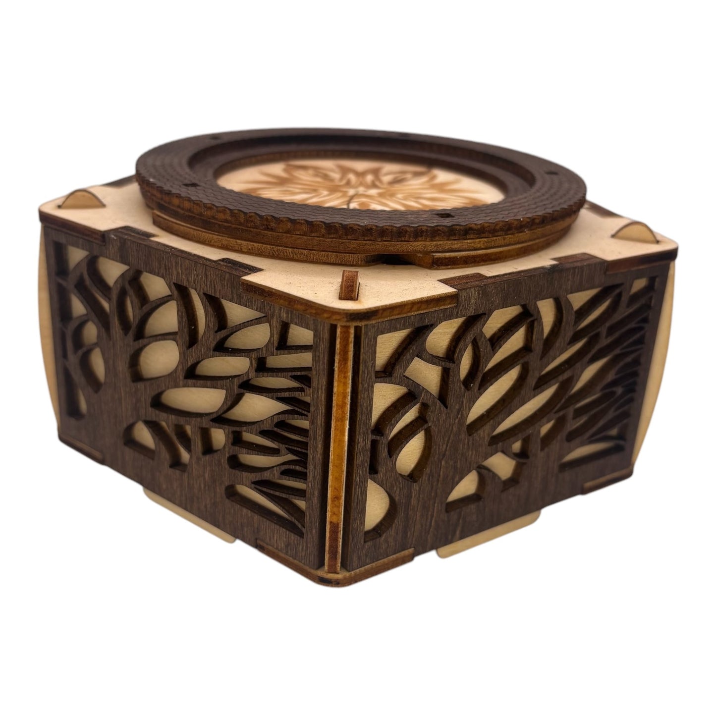 boite en bois pour secrets, trésors ou bijoux avec mécanisme et engrenages caché en gravure et découpe laser décoration intérieur fabrication francaise et artisananle