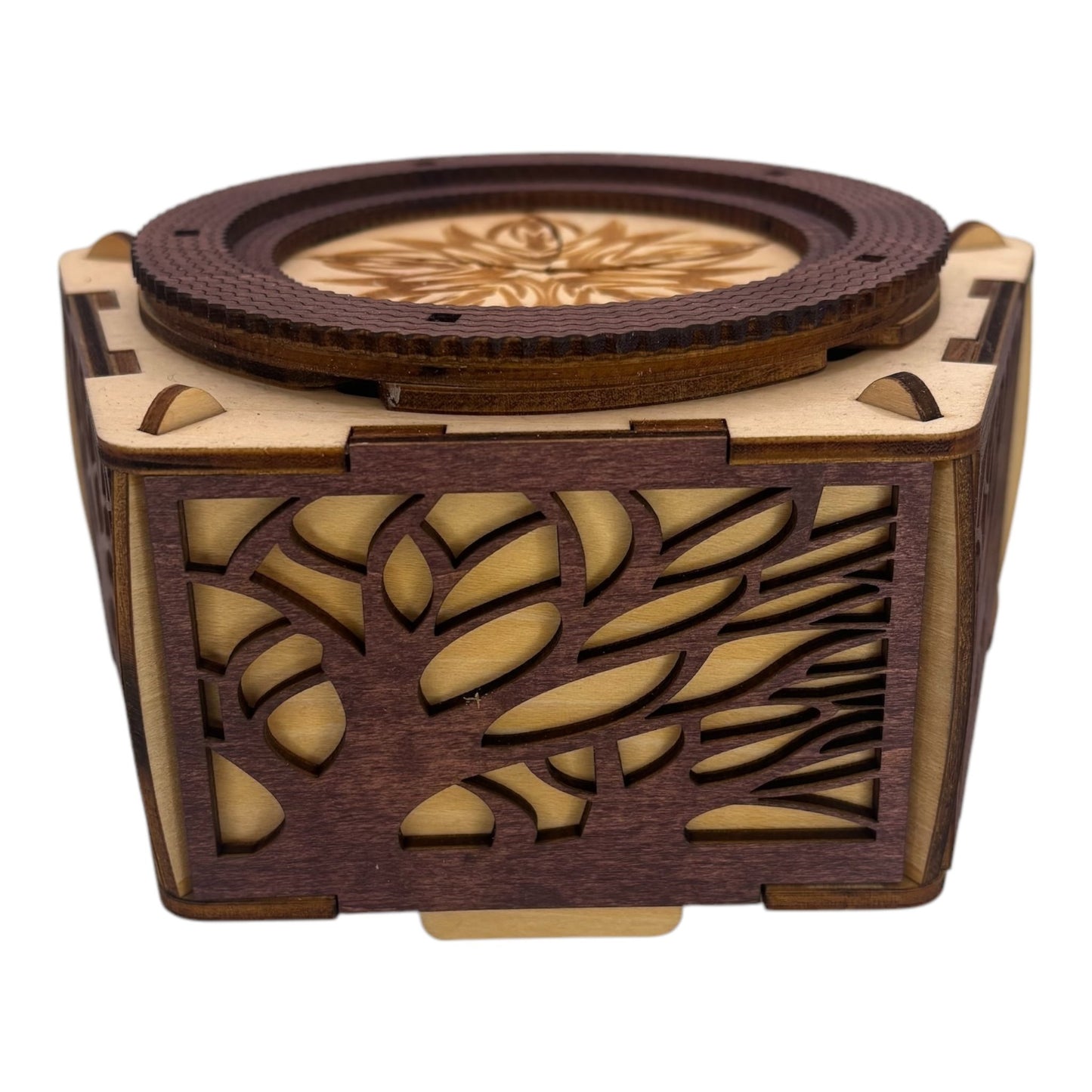 Boite en bois avec mécanisme et engrenage caché sans casse tete pour decoration intérieur et boite secrete pour bijoux secret trésors en decoupe et gravure laser fabrication francaise et artisanale