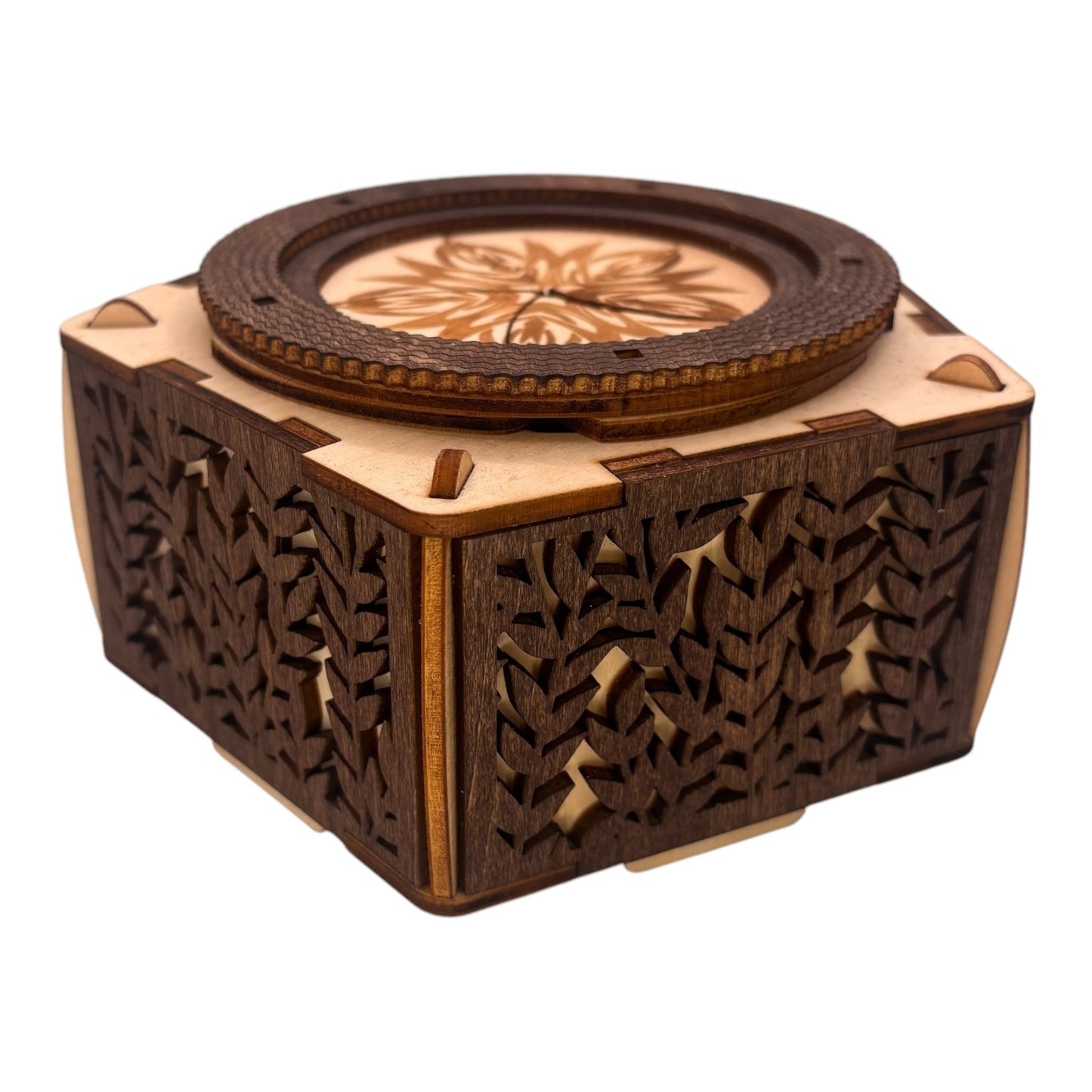 Boite en bois avec mécanisme et engrenages sans casse tet pour secrets trésors et bijoux en decoupe et gravure laser décoration intérieur fabrication francaise et artisanale