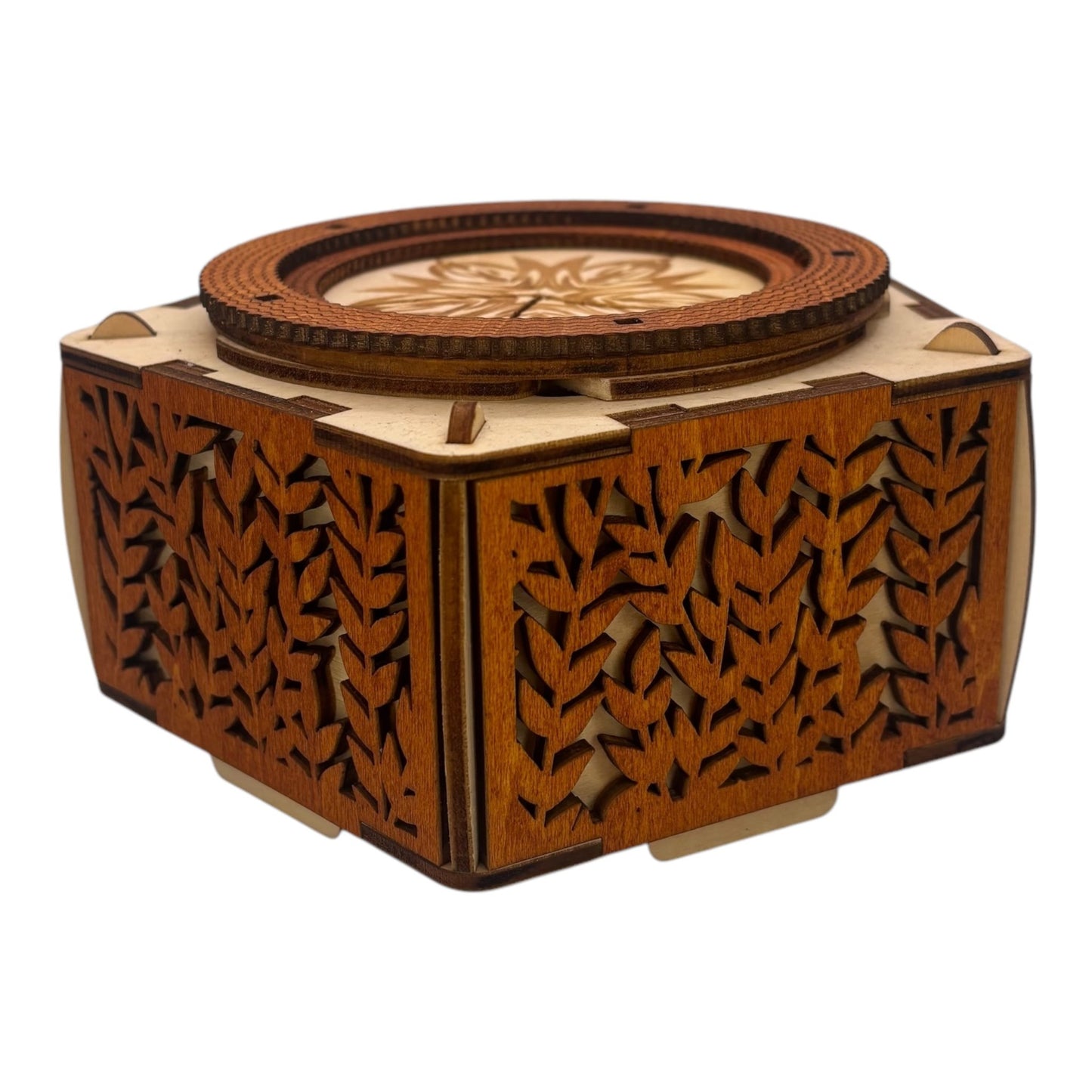 boite en bois avec engrenage et mécanisme sans casse tete decoration intérieur pour bijoux secrets trésors de fabrication francaise et artisanale en gravure et decoupe laser