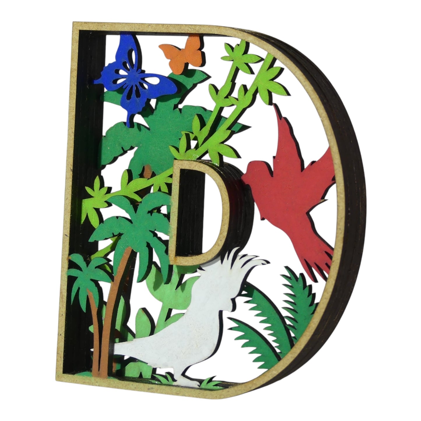 Lettre décorative en 3D avec animaux en découpe et gravure laser fabrication française et artisanale décoration intérieur