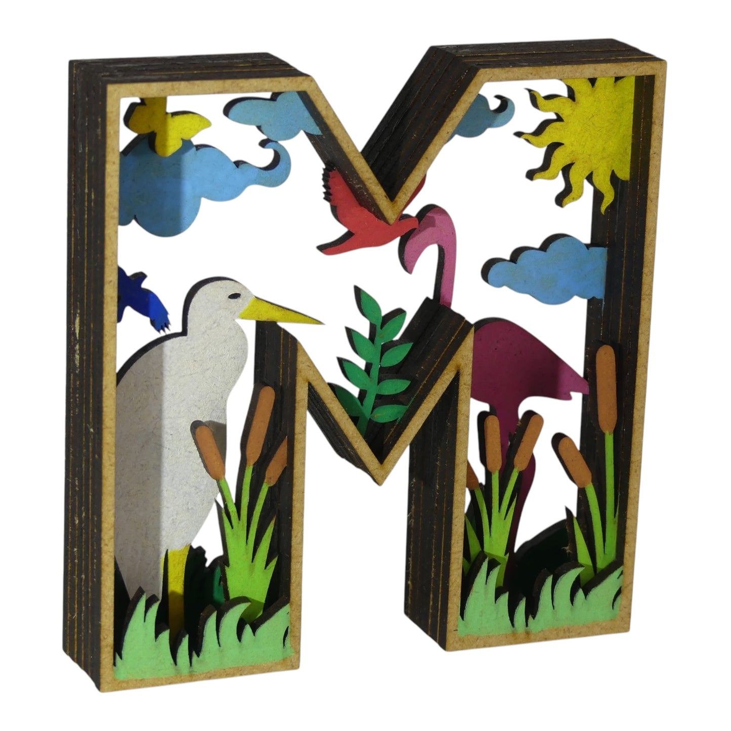 Lettre décorative en 3D avec animaux en découpe et gravure laser fabrication française et artisanale décoration intérieur