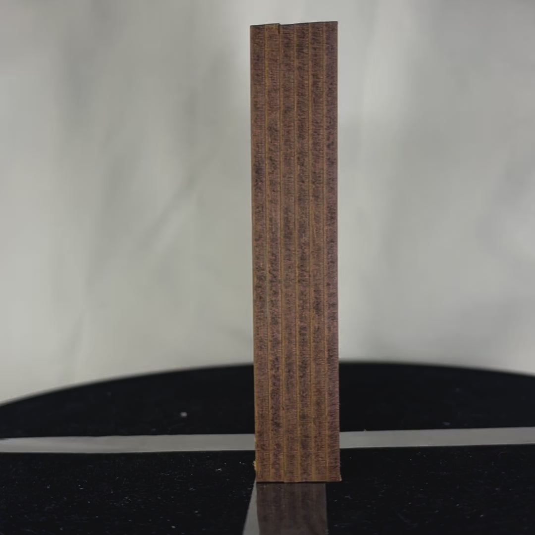 Charger la vidéo : Lettre décorative N diorama pour chambre d&#39;enfant ou décoration d&#39;intérieur découpe laser création francaise et artisanale